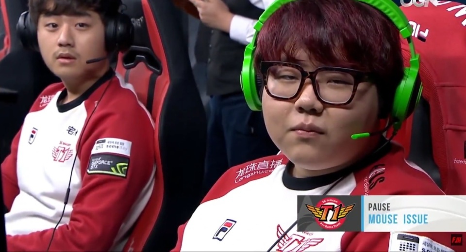 在关键时刻 在关键时刻